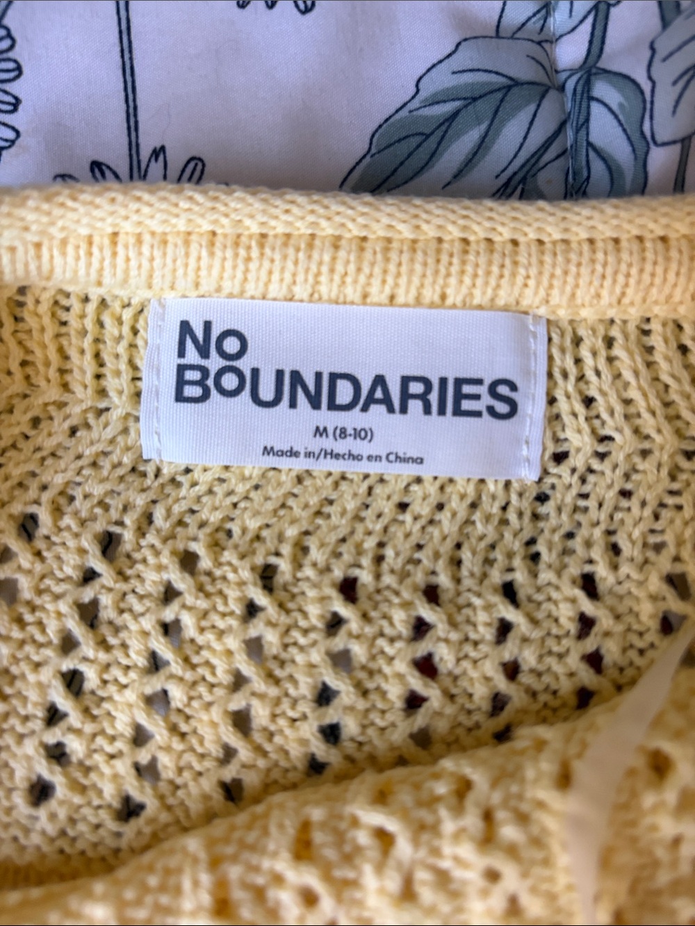 Sweater - Picture 3 of 3